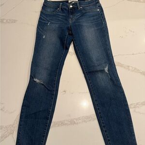Henry & Belle Blue Skinny Jeans with Classic Style